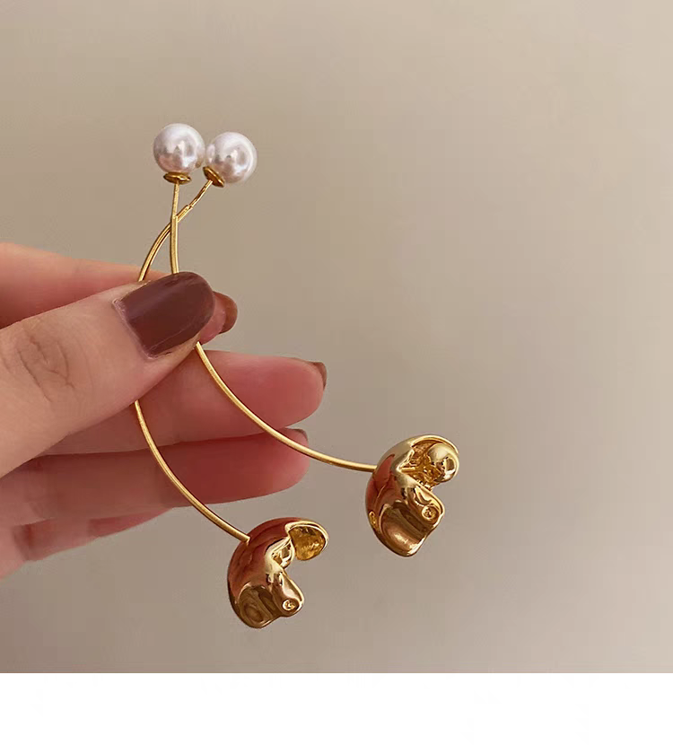 Perfect arc pearl with lily earrings