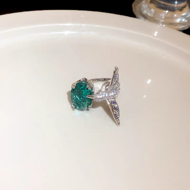 Large simulate emerald peace dove pigeon full rhinestones setting ring