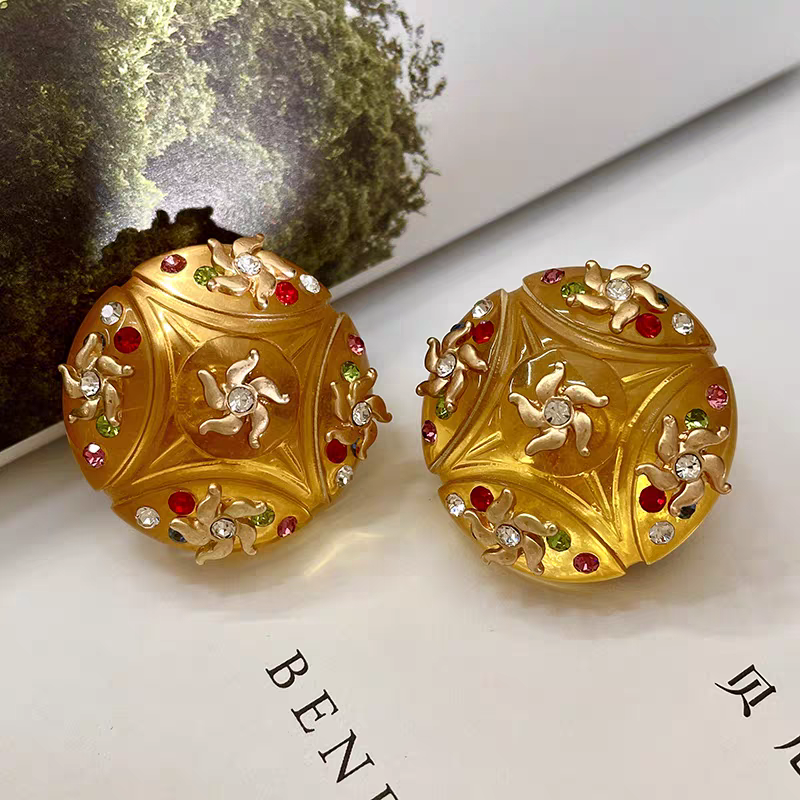 Crystal clear very rare yellow round earring clip with colored rhinestones
