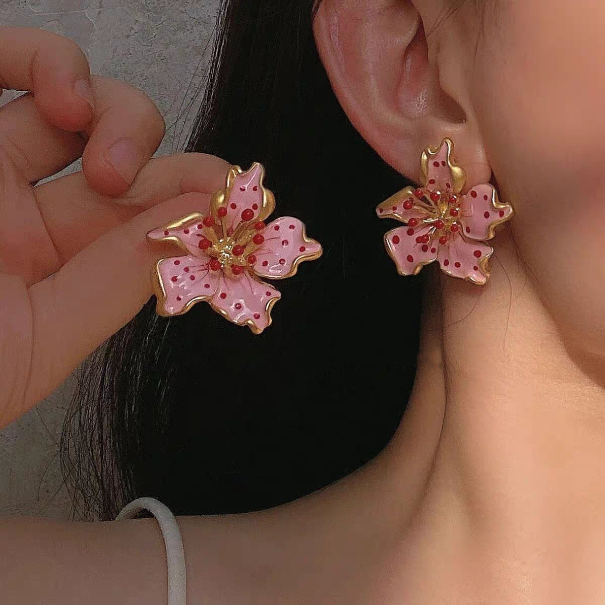 Pink flower plated gold hand painted 3D earrings perfect for summer