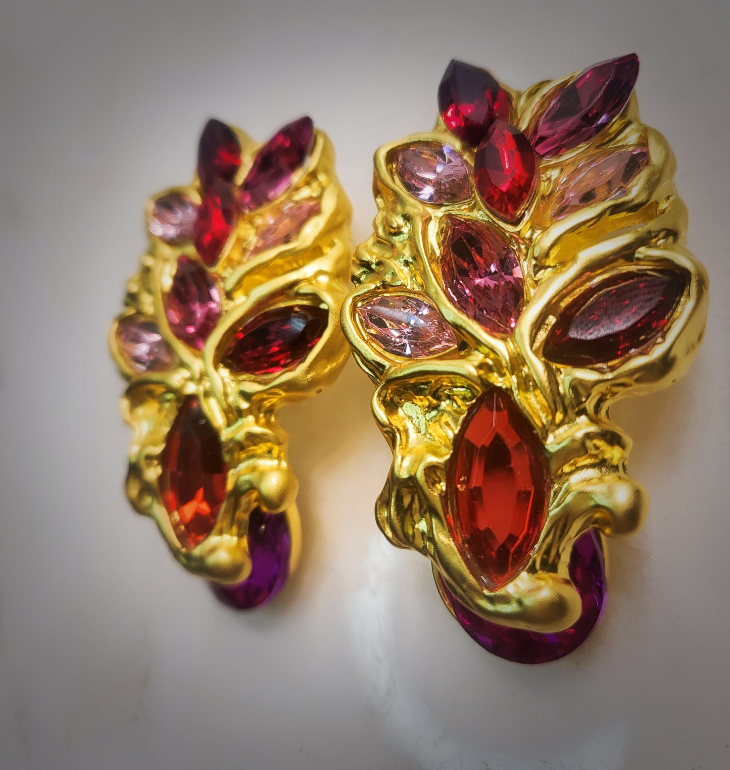 Red pink stone perfect match in gold vintage style earrings