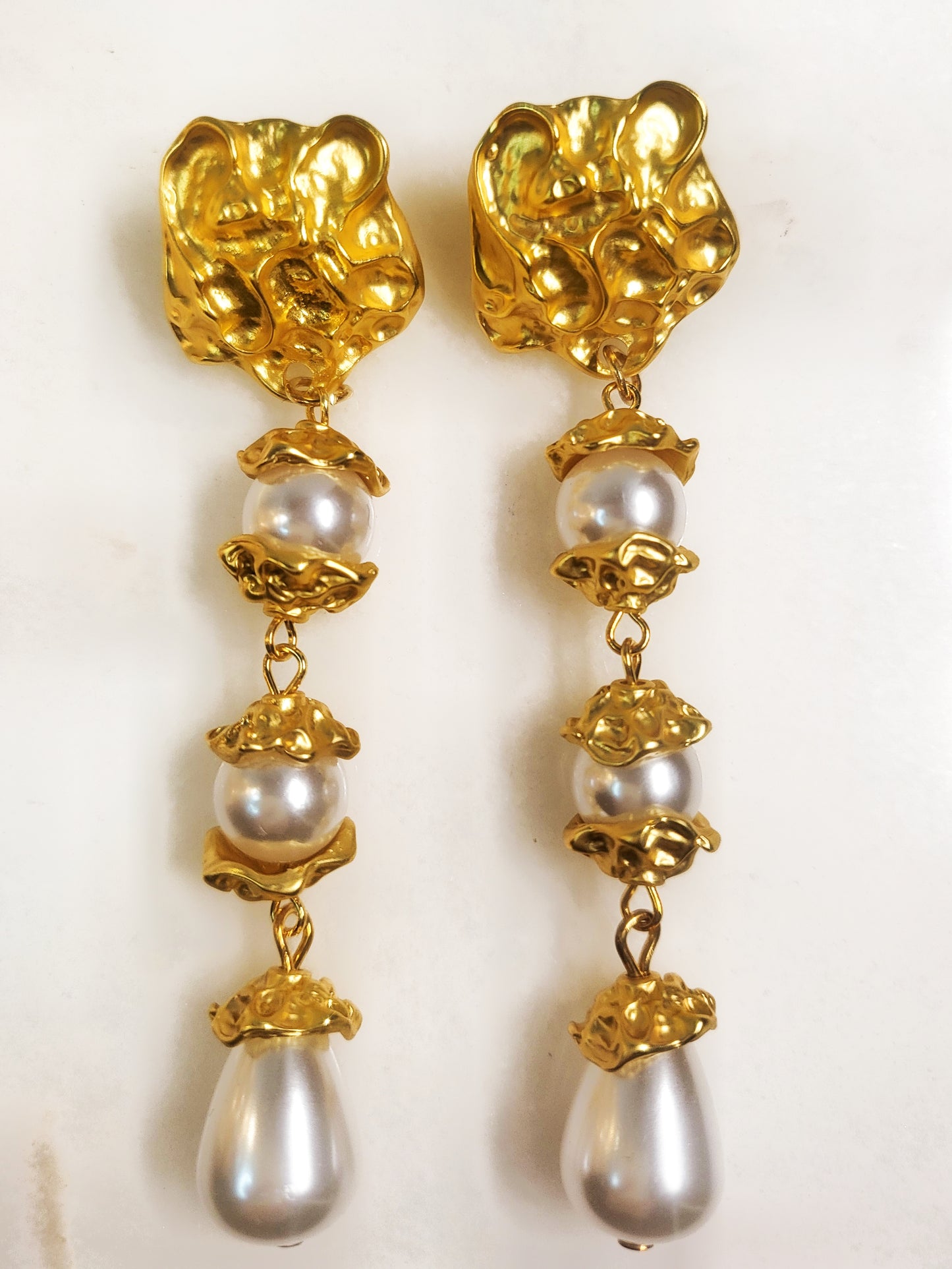 Elegant simulate pearls long earrings