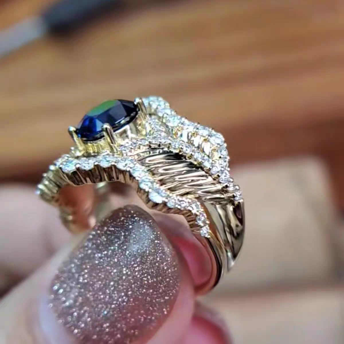 Royal blue buccellati style free size adjustable ring