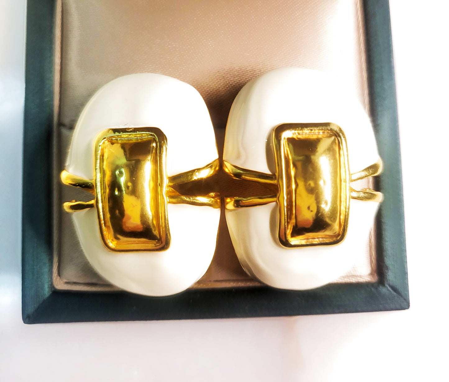 Classic white and gold vintage style earrings