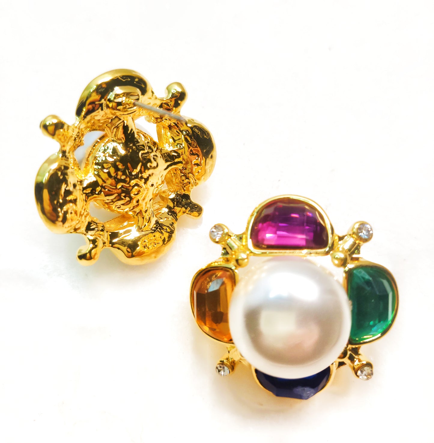 Colorful gem with pearl royal style earrings