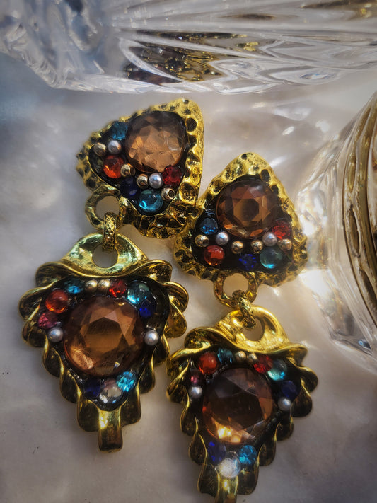 Colorful vintage style multiple stones earring