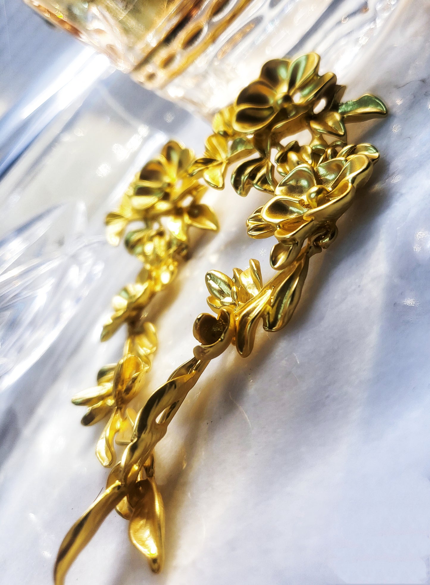 Golden age flowers touch shoulder long earrings perfect for evening dresses