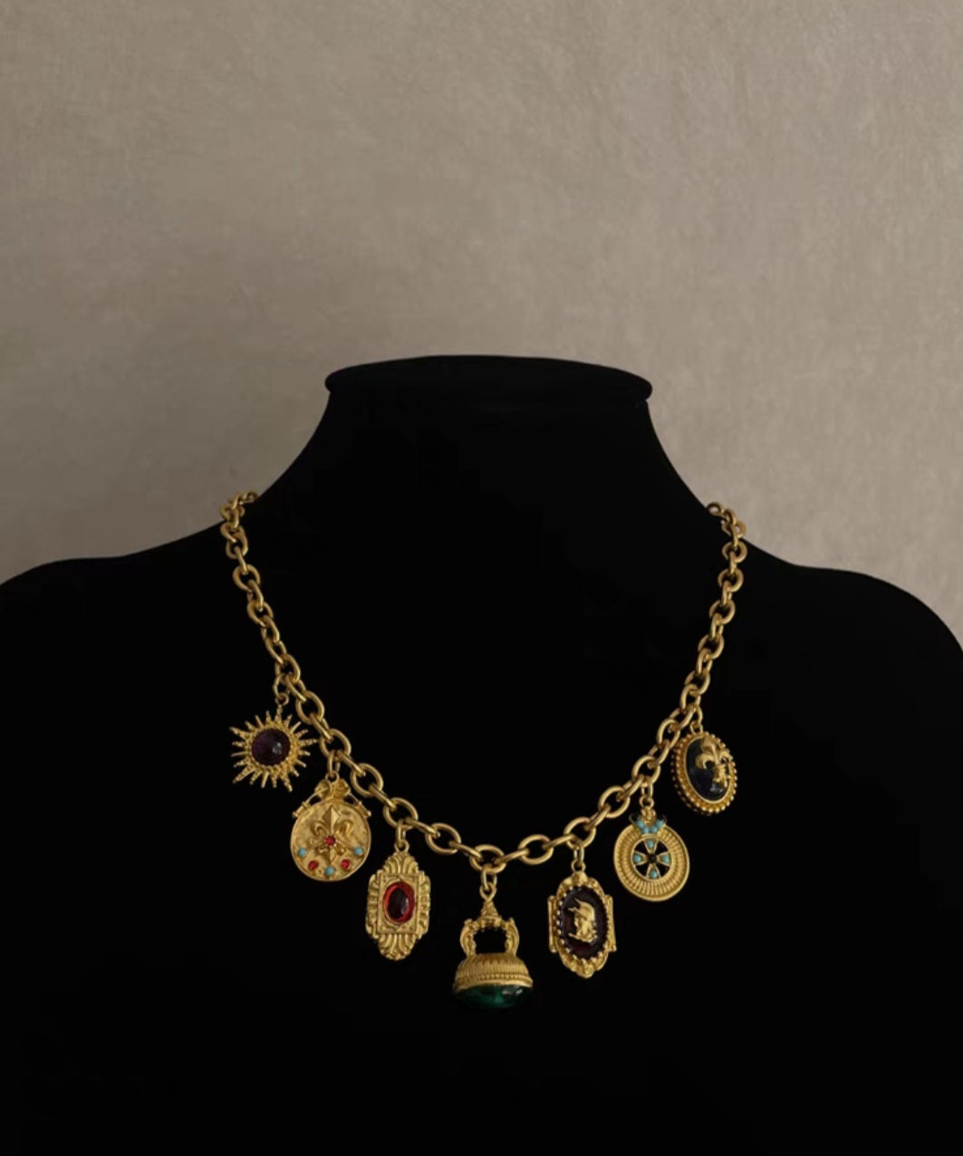 Multi pendant vantage style necklace