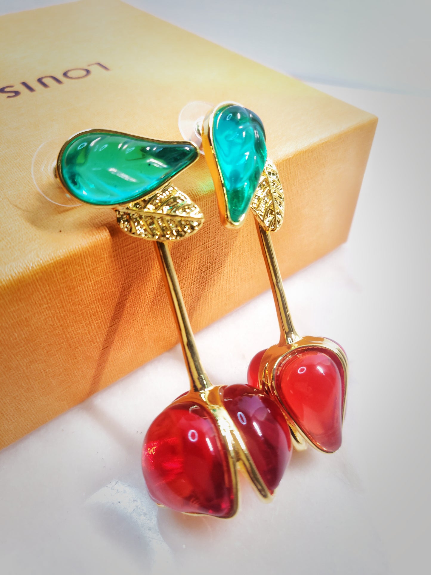 Asymmetry tulip red and green long earrings