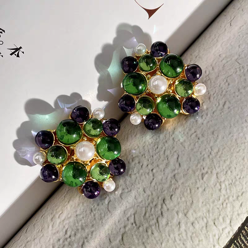 Colored glaze with simulate pearl elegant earring clips